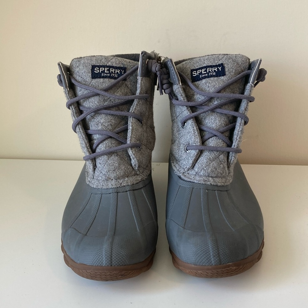 Sperry Women's Gray Syren Gulf Wool Quilt Waterproof Duck Boot Size 7 EUC